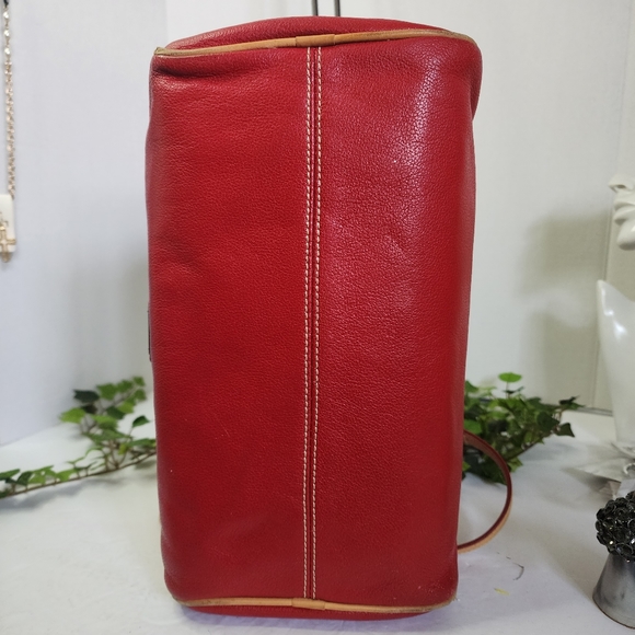 Dooney & Bourke Red Pebble Leather Bag - Picture 10 of 16